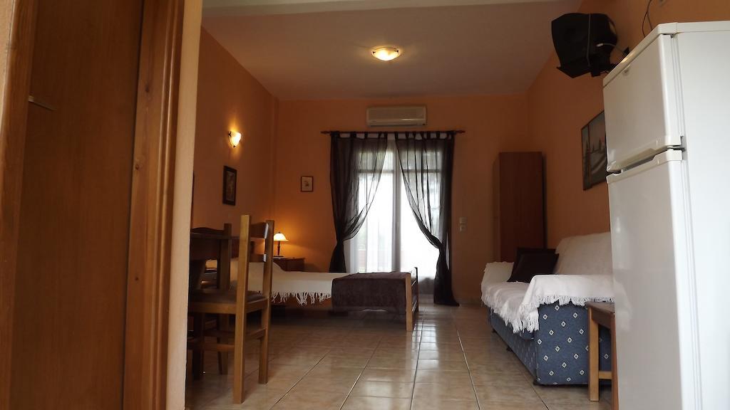Pefka Studios & Apartments Vourvourou Quarto foto